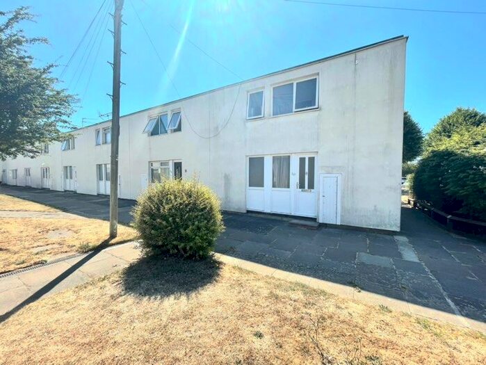 3 Bedroom Terraced House To Rent In Carless Close, Gosport, PO13