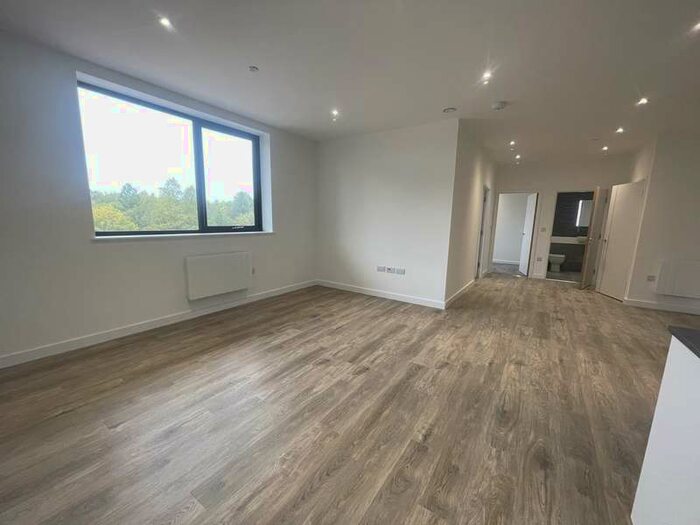 2 Bedroom Flat To Rent In Springfield House, Basingstoke, RG23