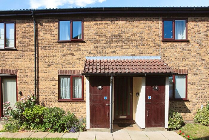 2 Bedroom Flat For Sale In Bridge Street, Deeping St. James, Peterborough, PE6