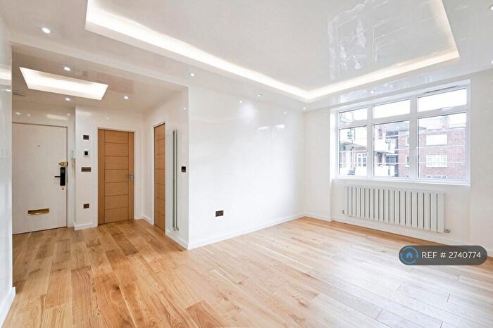 2 Bedroom Flat To Rent In Townshend Court, London, NW8