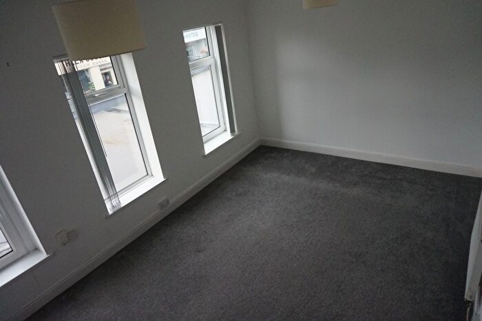 2 Bedroom Flat To Rent In Cardiff, CF14
