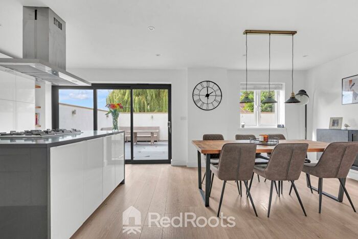 5 Bedroom Detached House For Sale In Newbigg, Westwoodside, Doncaster, Lincolnshire, DN9