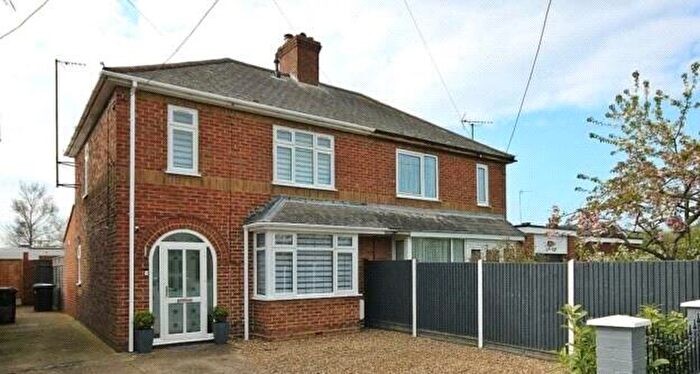 3 Bedroom Semi-Detached House For Sale In Bedford Road, Brogborough, Bedford, Bedfordshire, MK43