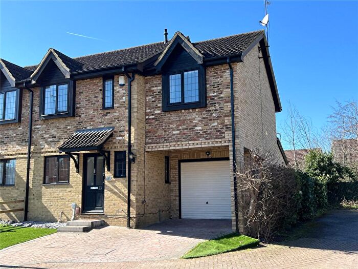 4 Bedroom Semi-Detached House To Rent In Shorland Oaks, Bracknell, Berkshire, RG42