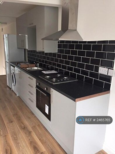 1 Bedroom Flat To Rent In Carlton Parade, Orpington, BR6