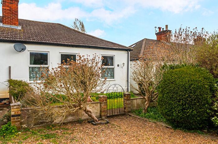 2 Bedroom Bungalow For Sale In Guildford, Surrey, GU3