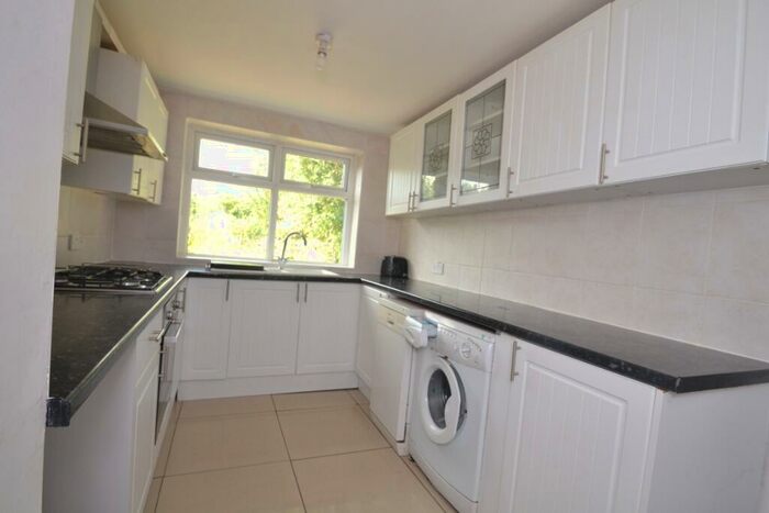 4 Bedroom Detached House To Rent In Finchley Road, Fallowfield, Manchester, M14