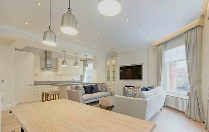 3 Bedroom Apartment To Rent In Glentworth Street, Marylebone, London, NW1