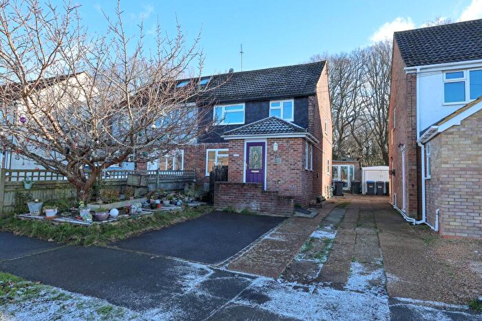 3 Bedroom Semi Detached House For Sale In Chanctonbury Road, Burgess Hill, RH15