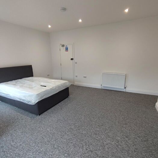 Studio To Rent In Damers Road, Dorchester, DT1