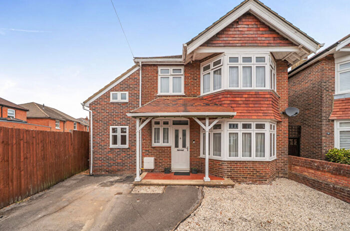 5 Bedroom Detached House For Sale In Darlington Gardens, Upper Shirley, Southampton, Hampshire, SO15