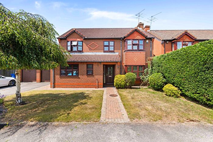 4 Bedroom Detached House For Sale In Ref: Sm - Earlsfield, Holyport, SL6