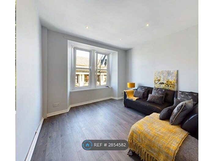 2 Bedroom Flat To Rent In Paisley Road West, Glasgow, G51