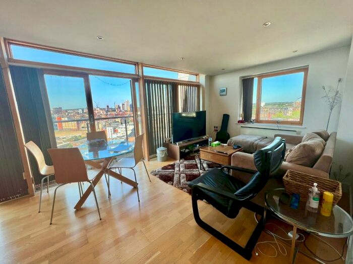 2 Bedroom Flat To Rent In Clarence House, The Boulevard, Leeds, LS10