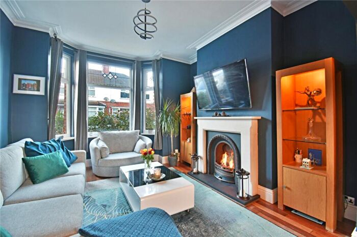 3 Bedroom Terraced House For Sale In Laburnum Road, Denton, Tameside, M34