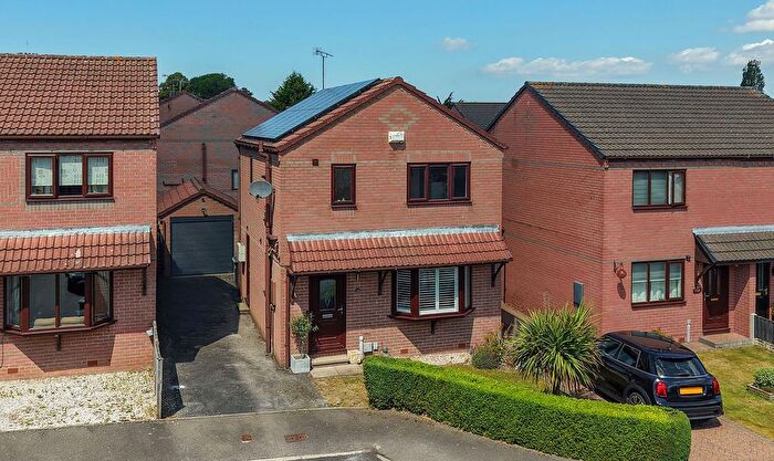 3 Bedroom Detached House For Sale In Elvaston Road, North Wingfield, S42