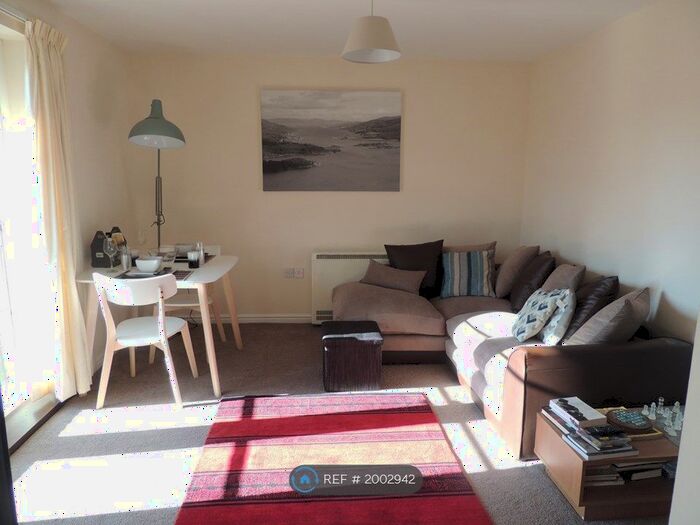 1 Bedroom Flat To Rent In New Quay Court, Melton, Woodbridge, IP12