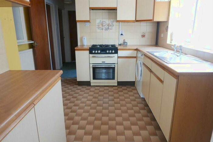 2 Bedroom Semi-Detached Bungalow For Sale In Paynes Meadow, Whitminster, Gloucester, GL2