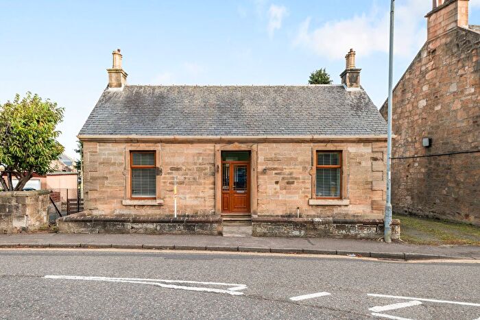3 Bedroom Detached House For Sale In Gartcows Road, Falkirk, FK1