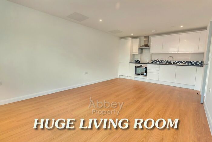 1 Bedroom Flat To Rent In Napier Road, Luton, LU1