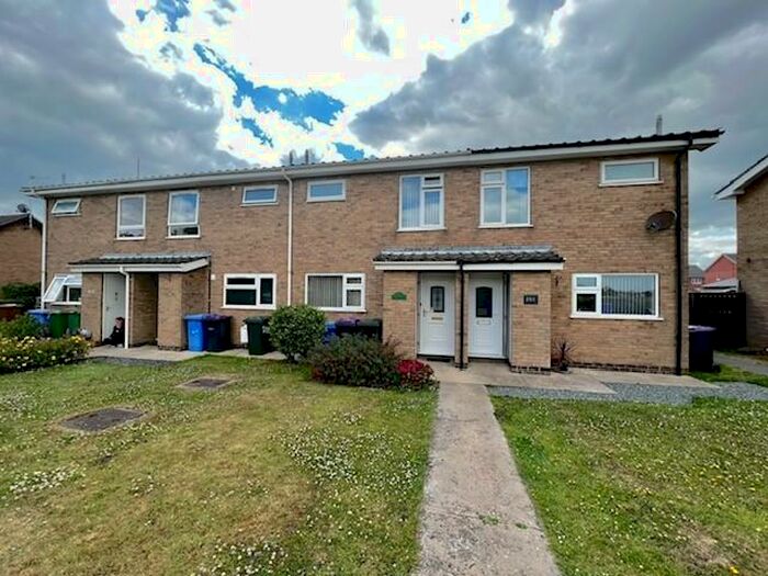 2 Bedroom Terraced House To Rent In Church Green Road, PE21