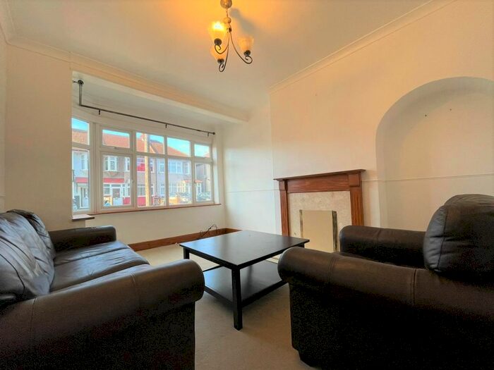 3 Bedroom Terraced House To Rent In Jarrow Road, Chadwell Heath, Romford RM6
