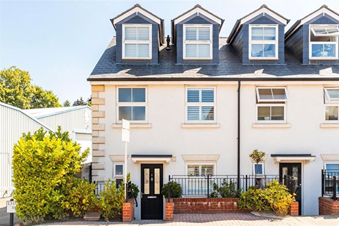 4 Bedroom End Terrace House For Sale In Chantry Mews, Albert Road North, Reigate, RH2