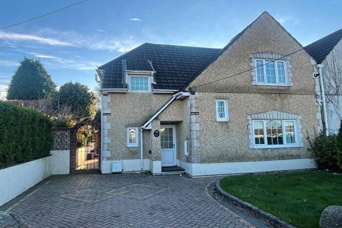 4 Bedroom Semi-Detached House To Rent In Glebe Road, Swansea, SA4