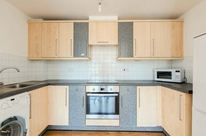 2 Bedroom Flat To Rent In Sopwith Way, Kingston, Kingston Upon Thames, KT2