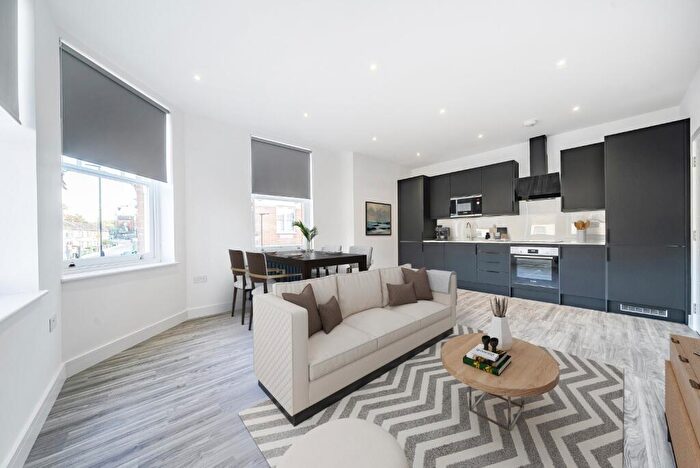 2 Bedroom Apartment To Rent In Haigh Apartments, Rippolson Road, Plumstead, London, SE18