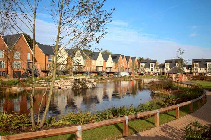 2 Bedroom Flat To Rent In Castleridge Drive, St Clements Lakes, DA9