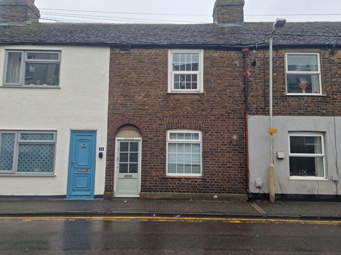 2 Bedroom Terraced House To Rent In Golf Road, Deal, CT14