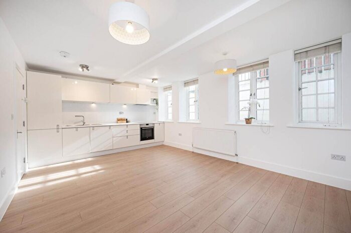 1 Bedroom Flat For Sale In The Bath House, Dunbridge Street, Bethnal Green, London, E2