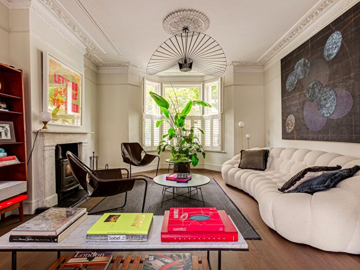 4 Bedroom Semi Detached House For Sale In Henning Street, London, SW11