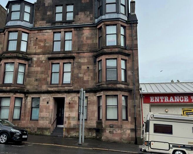 2 Bedroom Flat To Rent In South Street, Inverclyde, Greenock, PA16