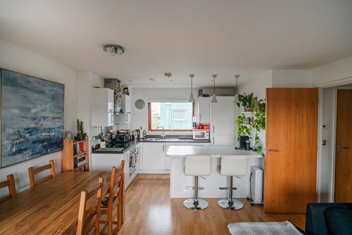 2 Bedroom Flat For Sale In Bolanachi Building, Spa Road, Bermondsey, SE16