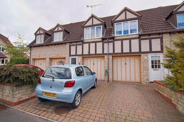 2 Bedroom House To Rent In Bishops Cleeve GL52