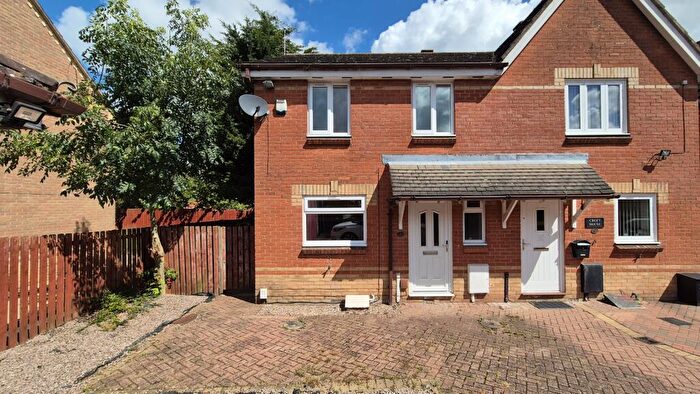 3 Bedroom Semi-Detached House To Rent In Croft Road, Thurcaston Park, LE4