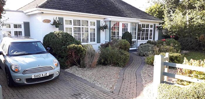 3 Bedroom Detached Bungalow For Sale In Station Road, Legbourne, LN11