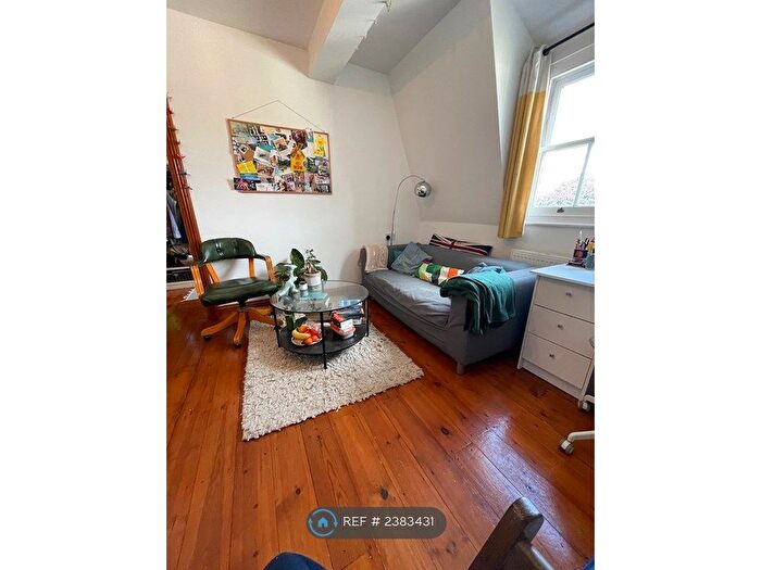 1 Bedroom Flat To Rent In Arlington Road, London, NW1