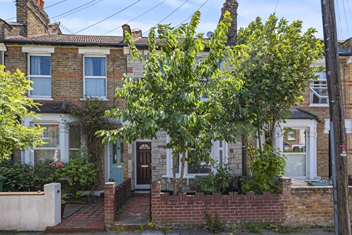 3 Bedroom Property For Sale In Springrice Road, London, SE13