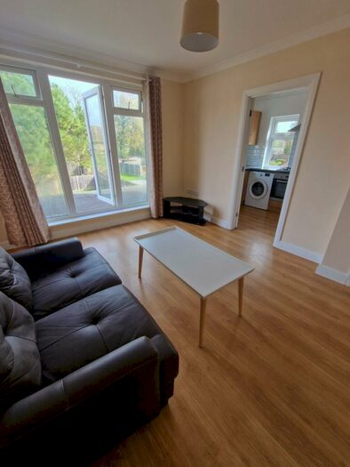 1 Bedroom Flat To Rent In Canterbury Road, Harrow, HA1