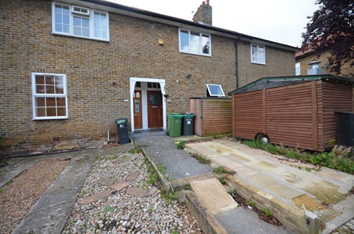 3 Bedroom Terraced House To Rent In Capstone Road, Bromley, BR1