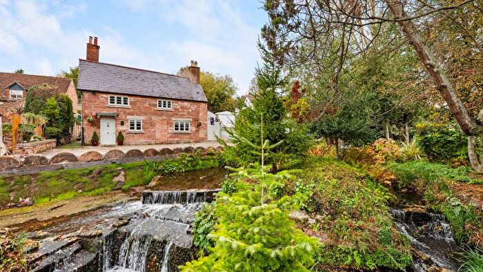 3 Bedroom Cottage For Sale In Queens Hill, Belbroughton, Stourbridge, DY9