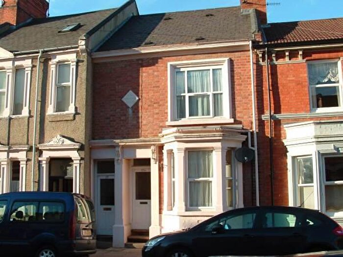 2 Bedroom Duplex To Rent In Colwyn Road, The Mounts, NN1
