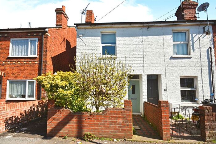 4 Bedroom End Of Terrace House To Rent In Elm Park, Reading, RG30