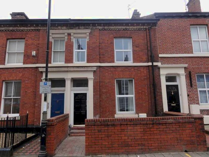 2 Bedroom Apartment To Rent In Bewsey Street, Warrington, WA2