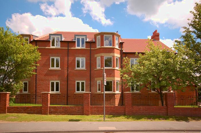 2 Bedroom Flat To Rent In Southlands, Huntington, York, YO32