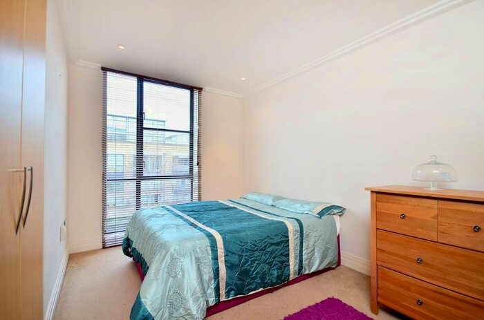 2 Bedroom Flat To Rent In Ferry Quays, Brentford, TW8