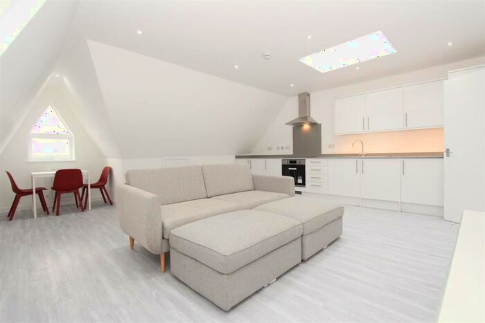 1 Bedroom Apartment To Rent In King Edwards Road, Ruislip, HA4